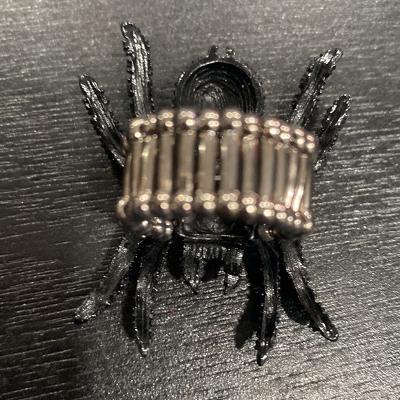 NEW! SPIDER 🕷Black Glitter Black Widow Halloween Stretch Ring - Picture 5 of 7